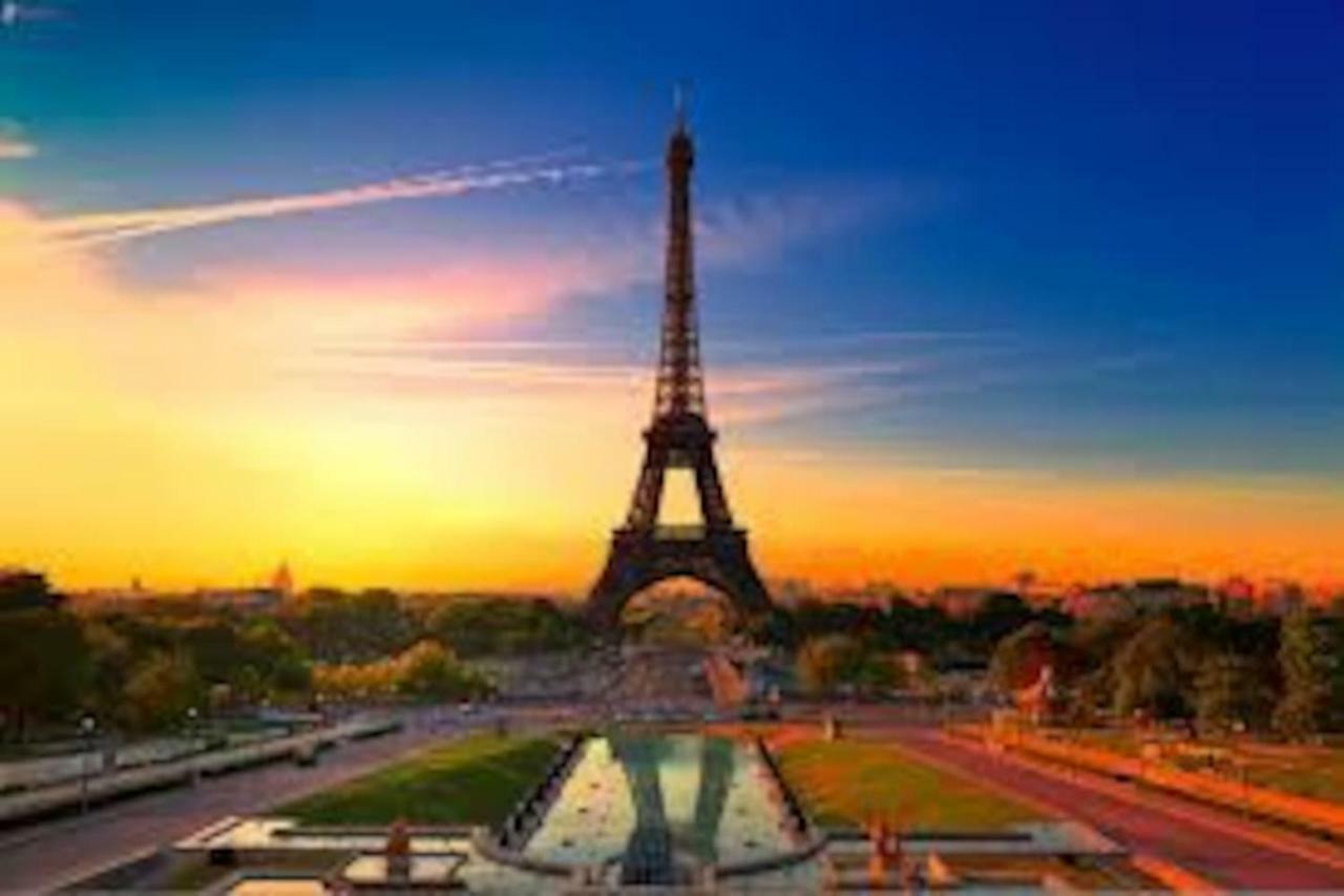 Charmant Studio Equipe Proche Paris Et Versailles Chaville Exterior photo